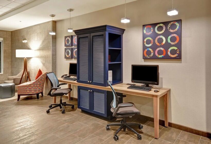 酒店 Home2 Suites By Hilton Springfield North