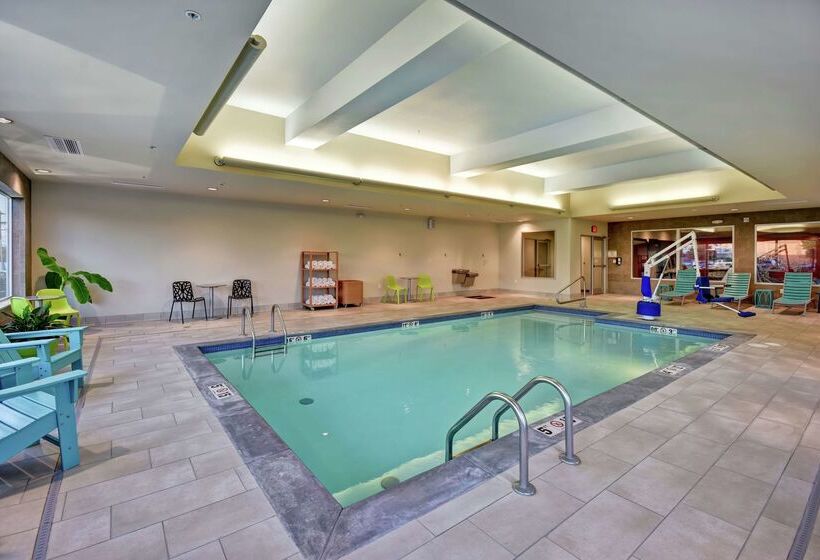 酒店 Home2 Suites By Hilton Springfield North