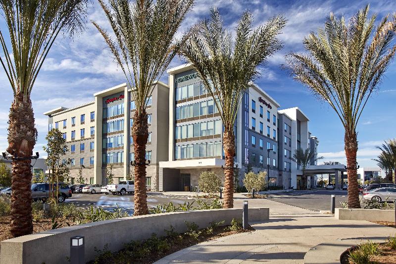 فندق Homewood Suites By Hilton Long Beach Airport