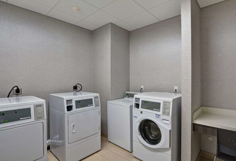 בית מלון כפרי Homewood Suites By Hilton West Bank Gretna