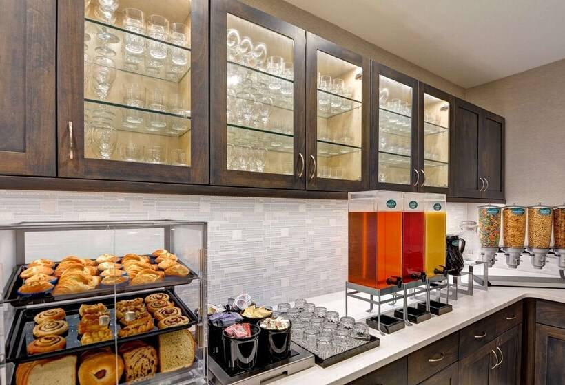 בית מלון כפרי Homewood Suites By Hilton West Bank Gretna