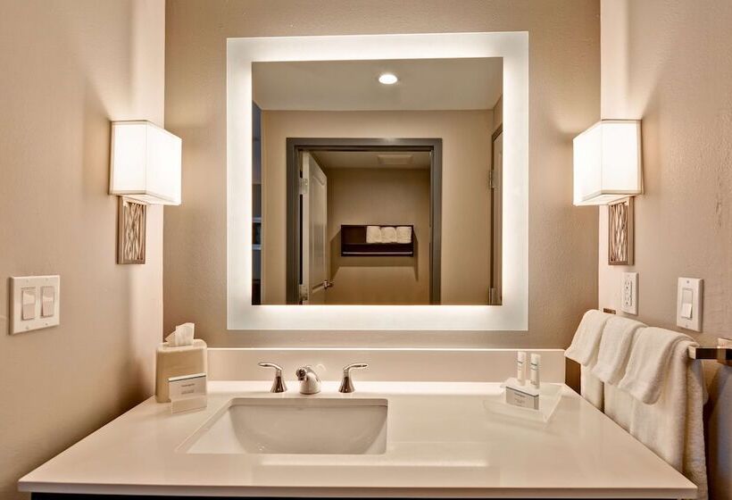 בית מלון כפרי Homewood Suites By Hilton West Bank Gretna