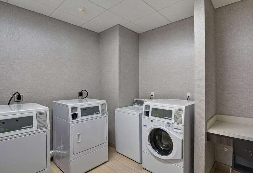 בית מלון כפרי Homewood Suites By Hilton West Bank Gretna