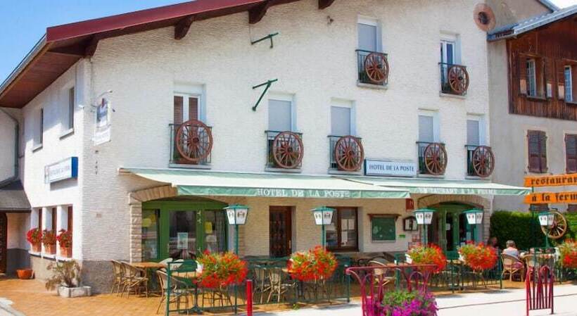 فندق Hôtel De La Poste
