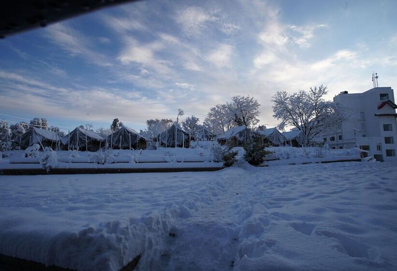 فندق Jungle Livinn