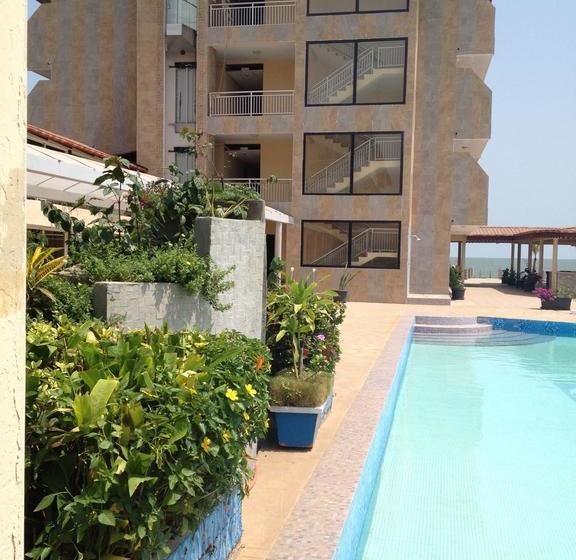 هتل Le Petit Bateau