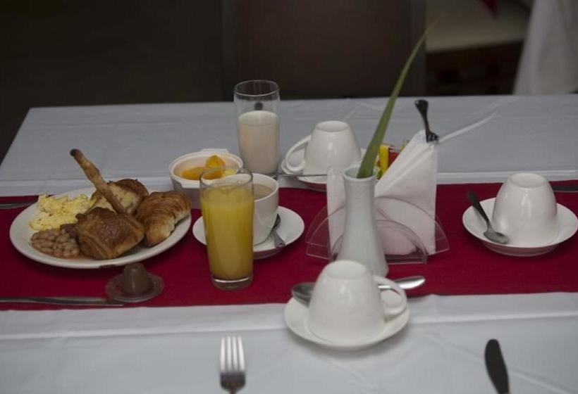 هتل Le Petit Bateau