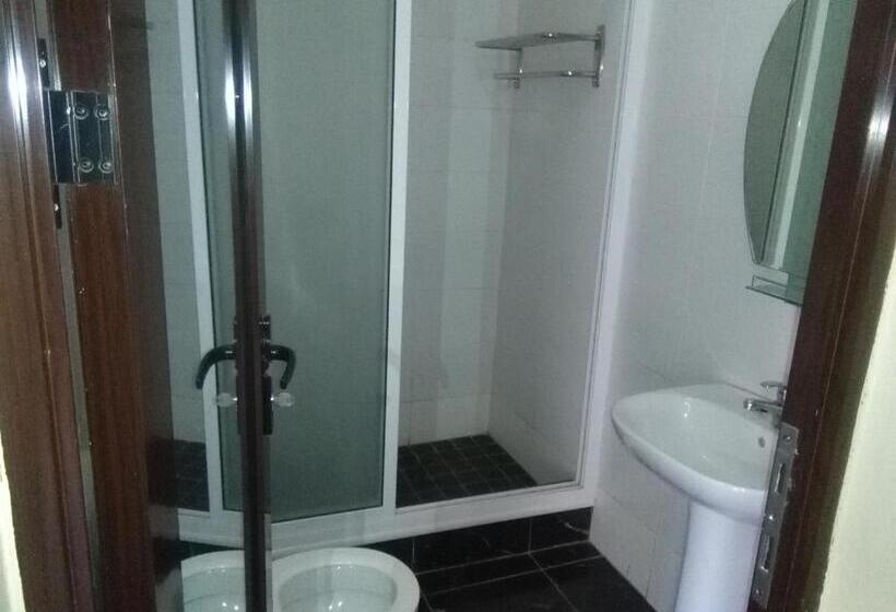 Отель Le Victoria