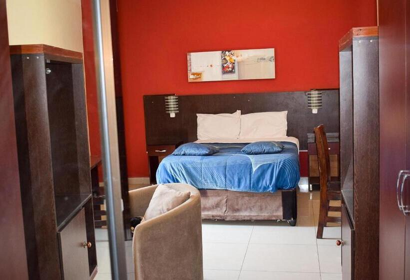 Отель Le Victoria