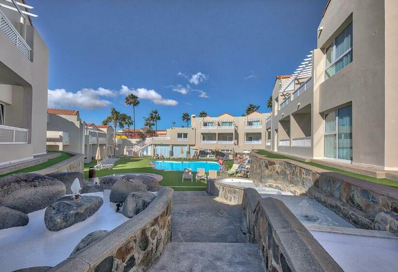 فندق Livvo Koala Garden