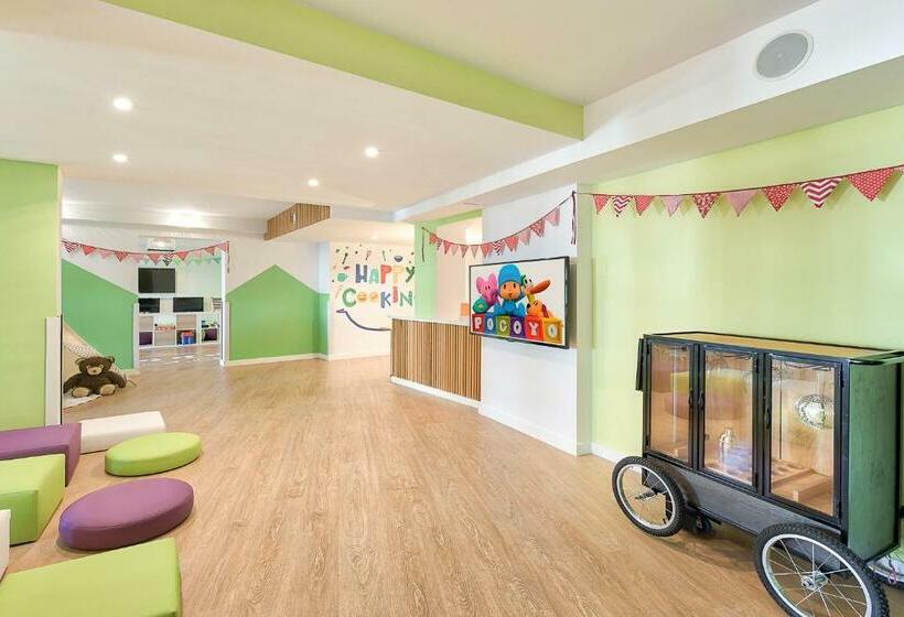 فندق Livvo Koala Garden