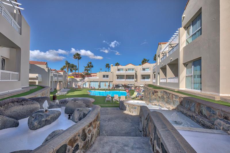 فندق Livvo Koala Garden