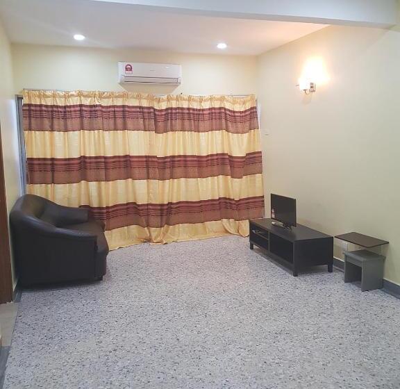 בית מלון כפרי Maha