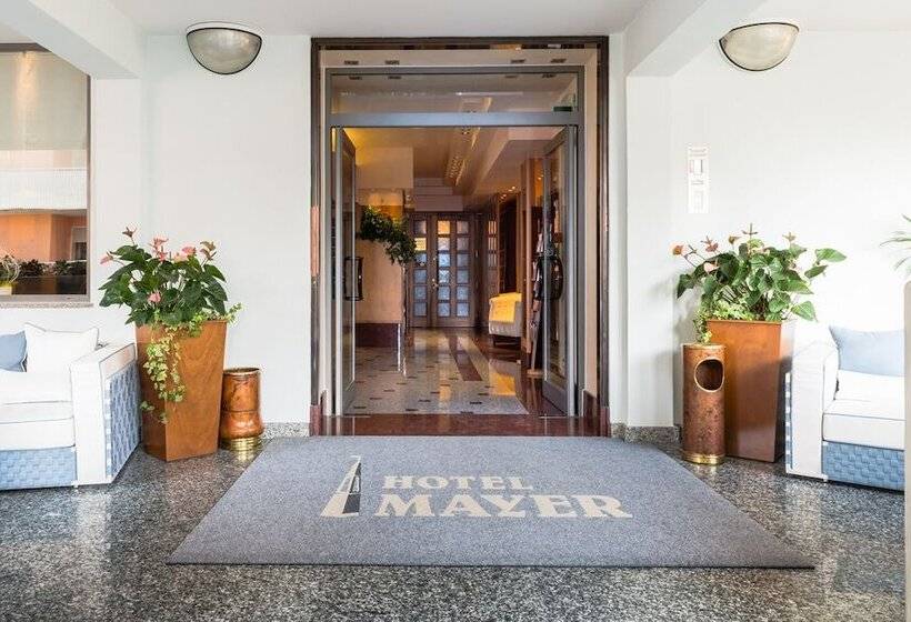 ホテル Mayer