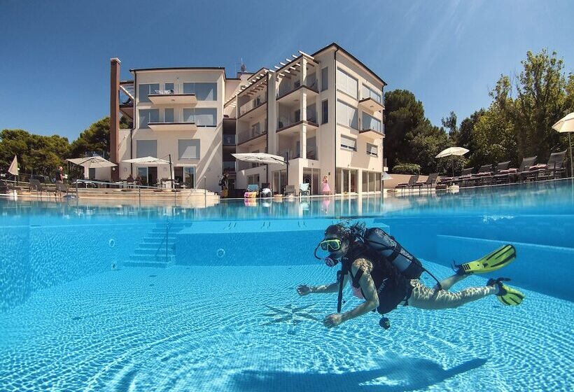 Premantura Resort   Hotel & Restaurant