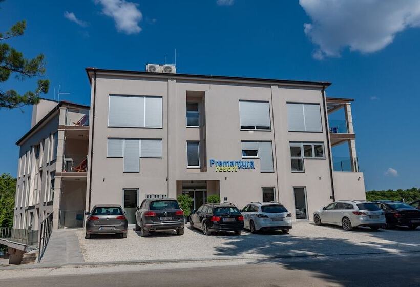 Premantura Resort   Hotel & Restaurant