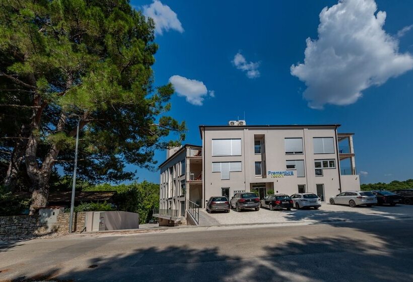 Premantura Resort   Hotel & Restaurant