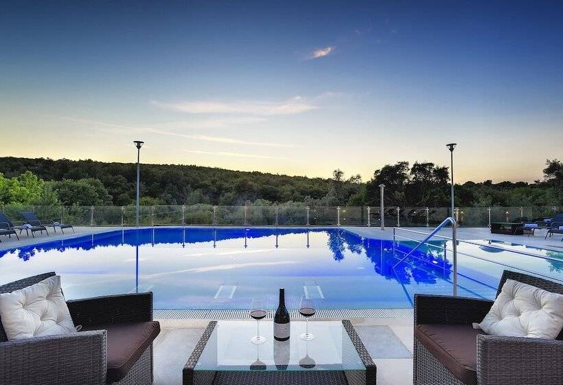 Premantura Resort   Hotel & Restaurant