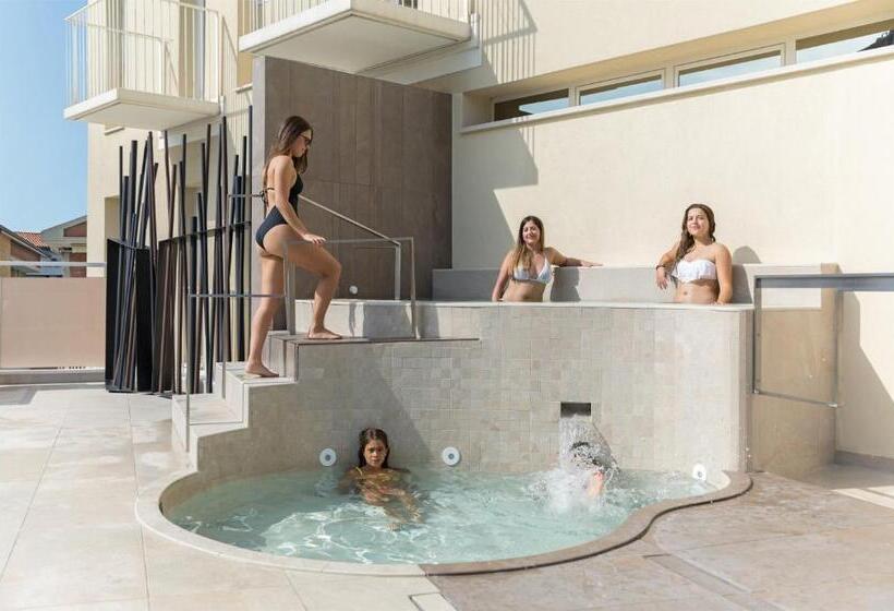 هتل & Residence Continental