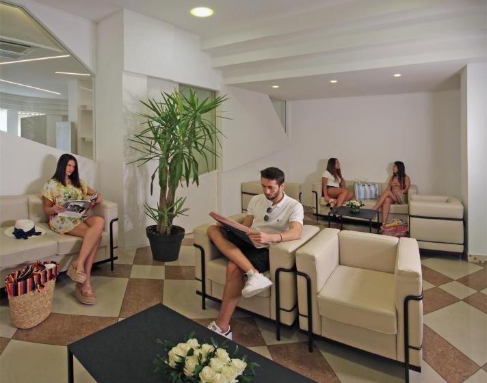 فندق & Residence Continental