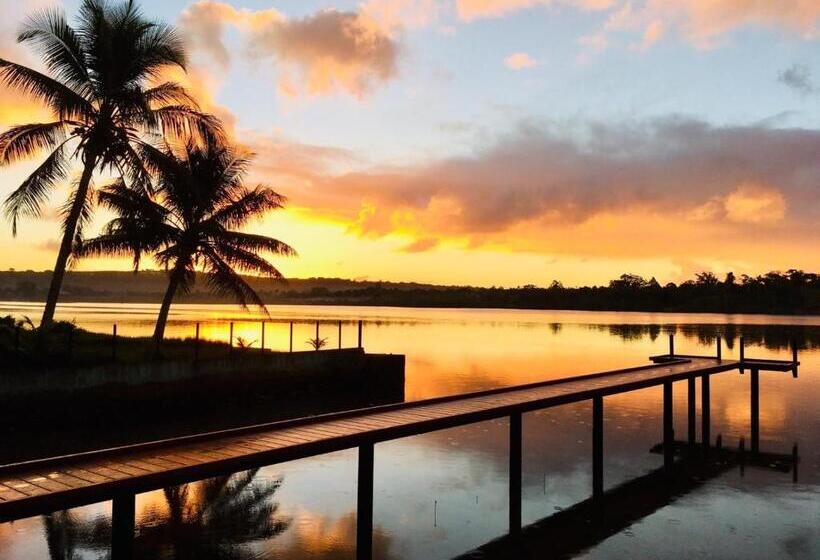 هتل Seachange Lodge