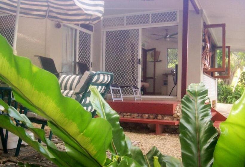 هتل Seachange Lodge