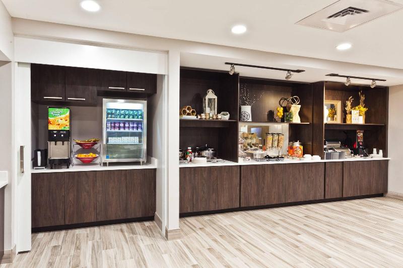 Отель Towneplace Suites By Marriott Montgomery Eastchase