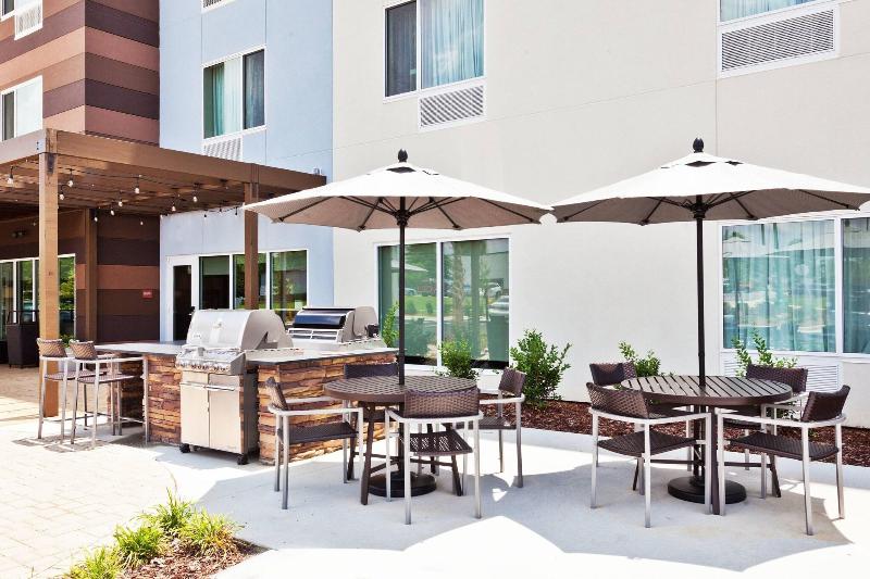 בית מלון כפרי Towneplace Suites By Marriott Montgomery Eastchase