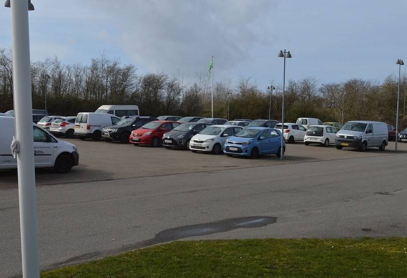 בית מלון כפרי Danhostel Aalborg