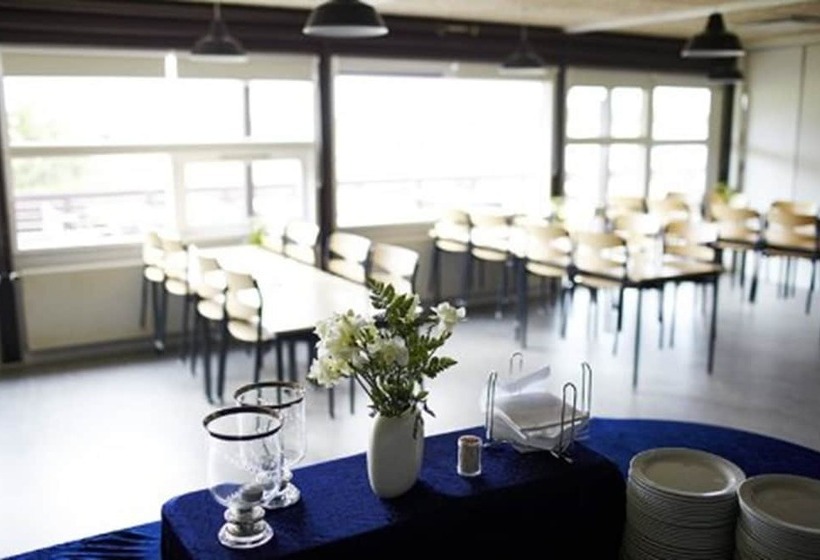 בית מלון כפרי Danhostel Aalborg