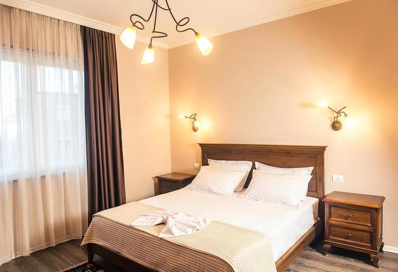 בית מלון כפרי Vila Bregu