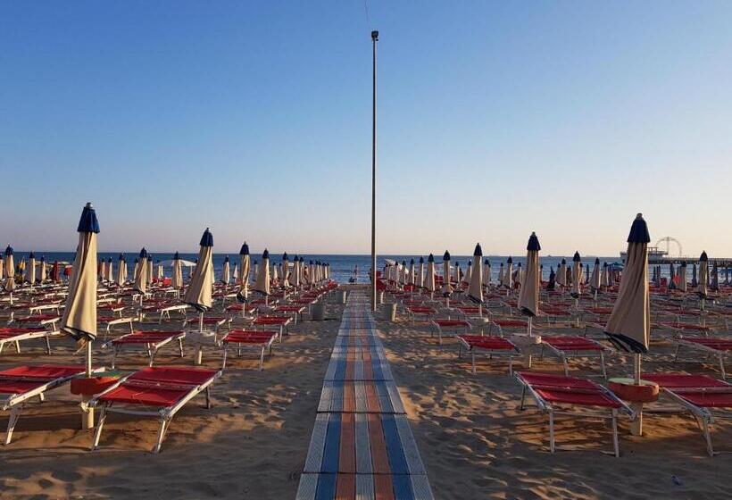 בית מלון כפרי Vila Hyseni