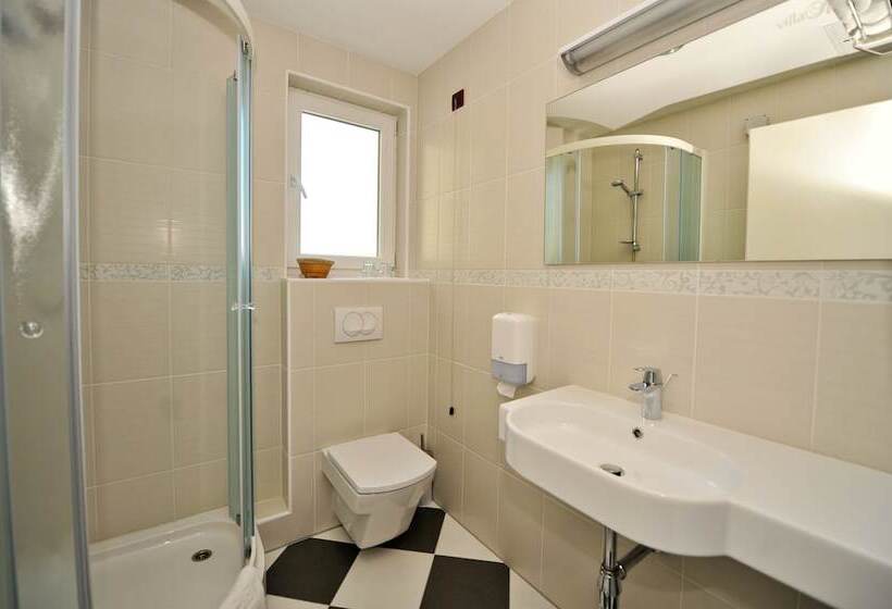 فندق Villa Kastel