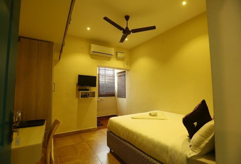 هتل Zingle Stay Airport