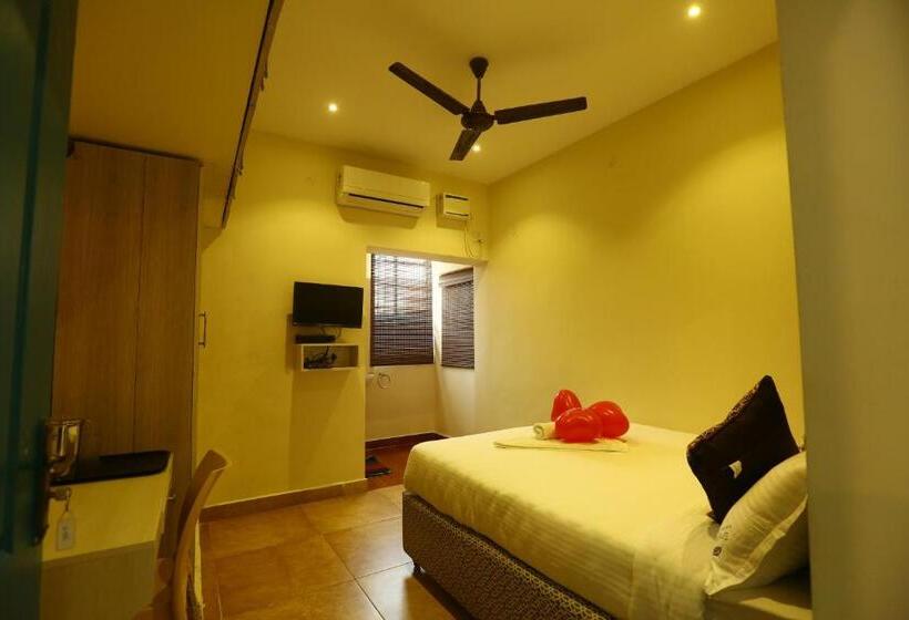 هتل Zingle Stay Airport