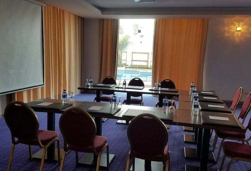 Le Zenith Hotel Oran