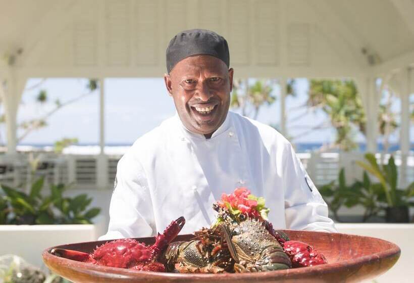 استراحتگاه Tamanu On The Beach