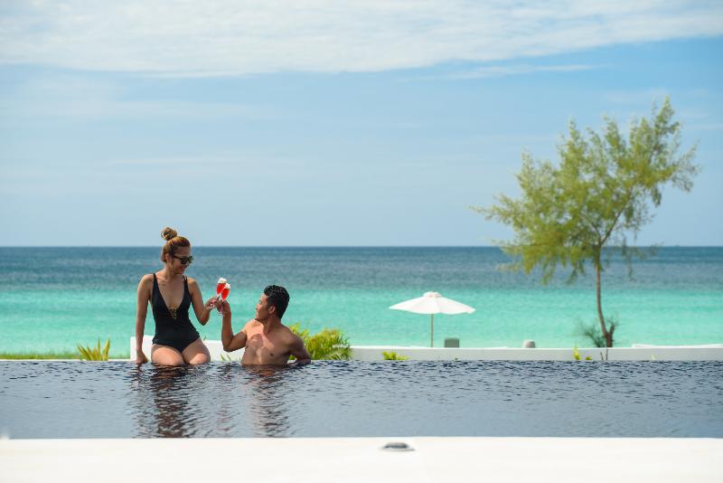 リゾートホテル The Royal Sands Koh Rong