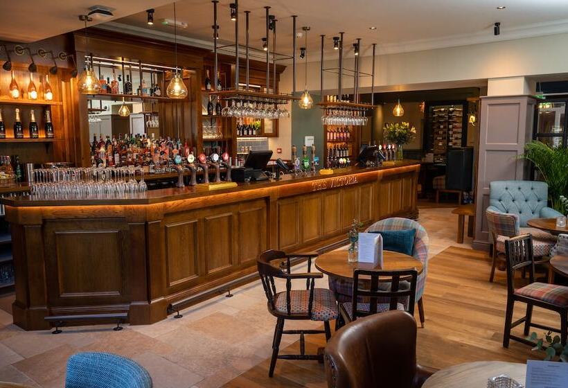 Victoria Hotel By Chef & Brewer Collection