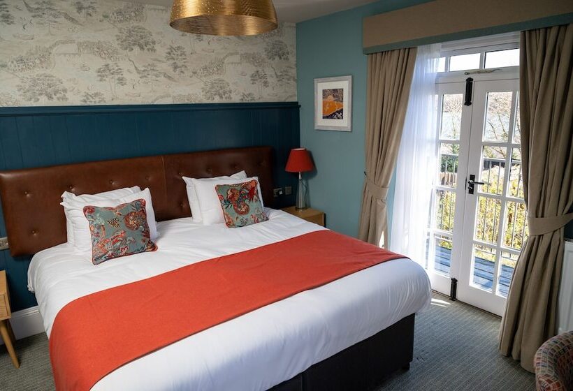 Victoria Hotel By Chef & Brewer Collection