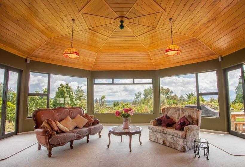 Bed and Breakfast Acacia Heights Gardens