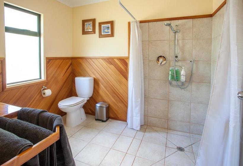 Bed and Breakfast Acacia Heights Gardens