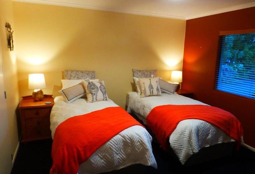 Bed and Breakfast Acacia Heights Gardens