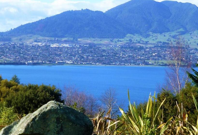 Bed and Breakfast Acacia Heights Gardens