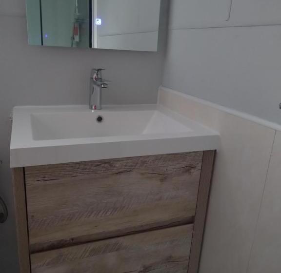 تختخواب و صبحانه Chez Pascal Et Claudia