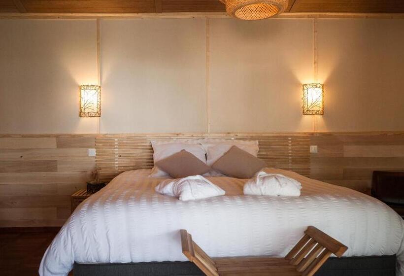 تختخواب و صبحانه ô Lac