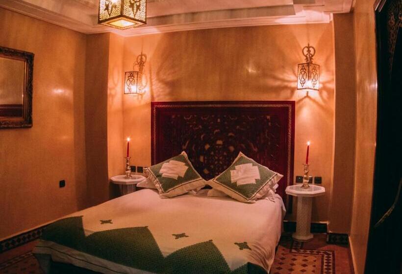 تختخواب و صبحانه Riad Golf Stinia