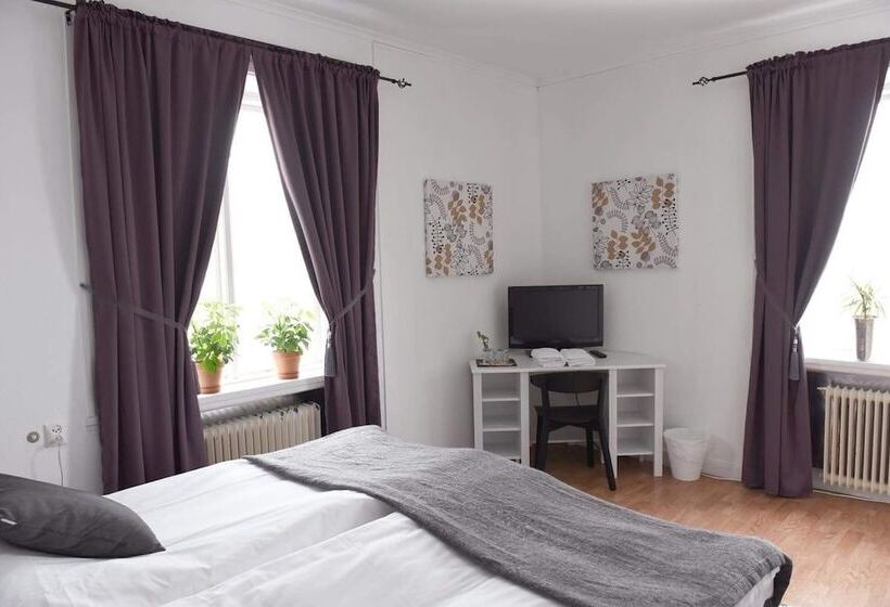 مبيت وإفطار Västerhöjdsgården