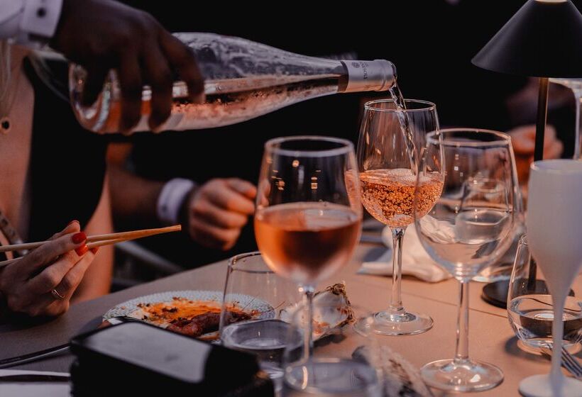 1926 Le Soleil Hotel & Spa