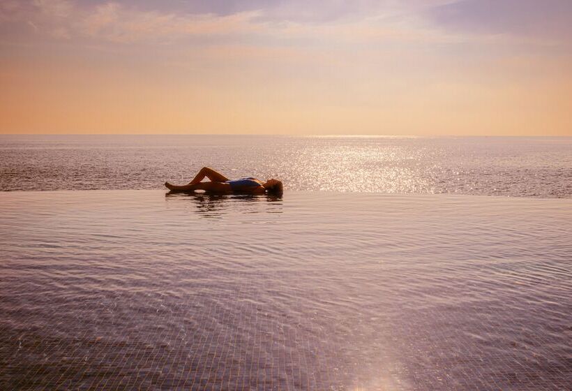 1926 Le Soleil Hotel & Spa